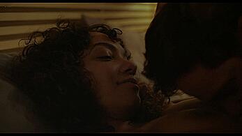 Actress - Lyndie Greenwood, Quinnlan Ashe: Movie - The Other People